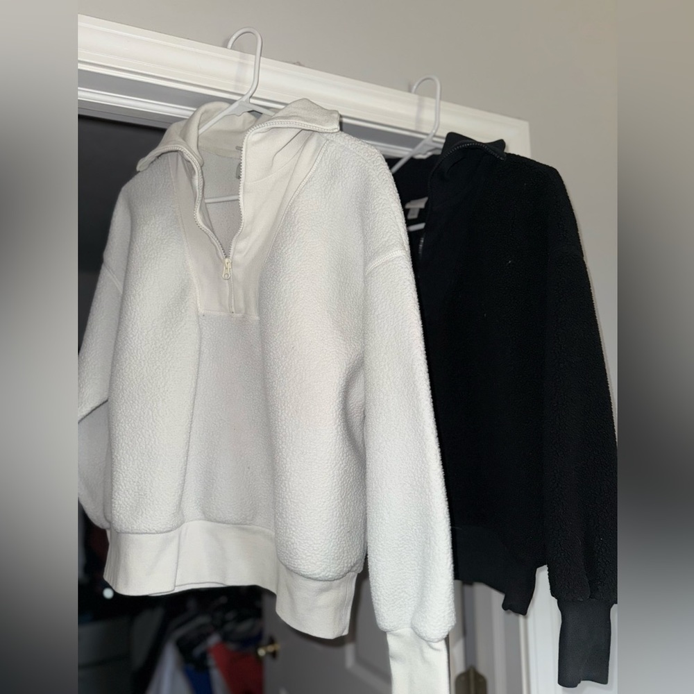 Bundle of 2 A New Day Pullovers